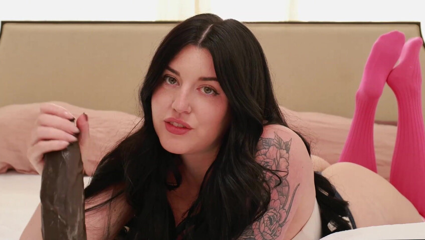 Kayla Summers - Stroke Your Little Cock While I Worship This BBC - SPH JOI