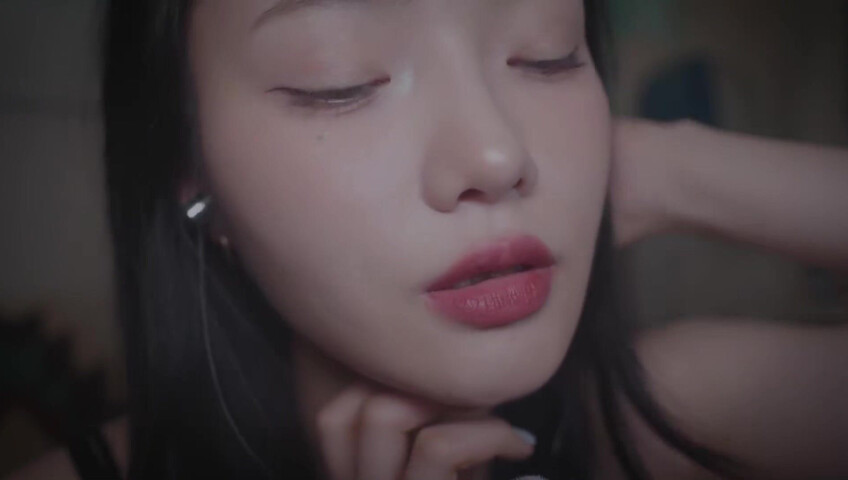 Nareun ASMR - Spitting & Licking | Patreon