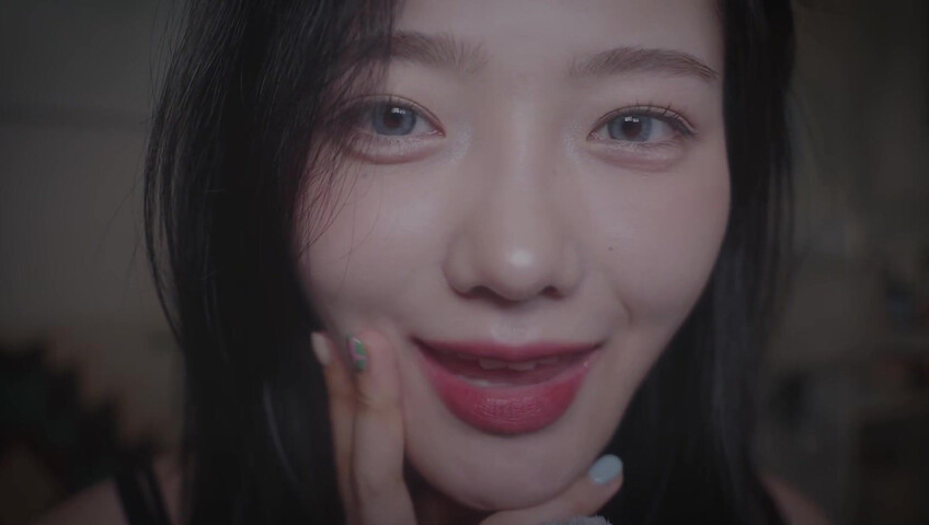 Nareun ASMR - Spitting & Licking | Patreon