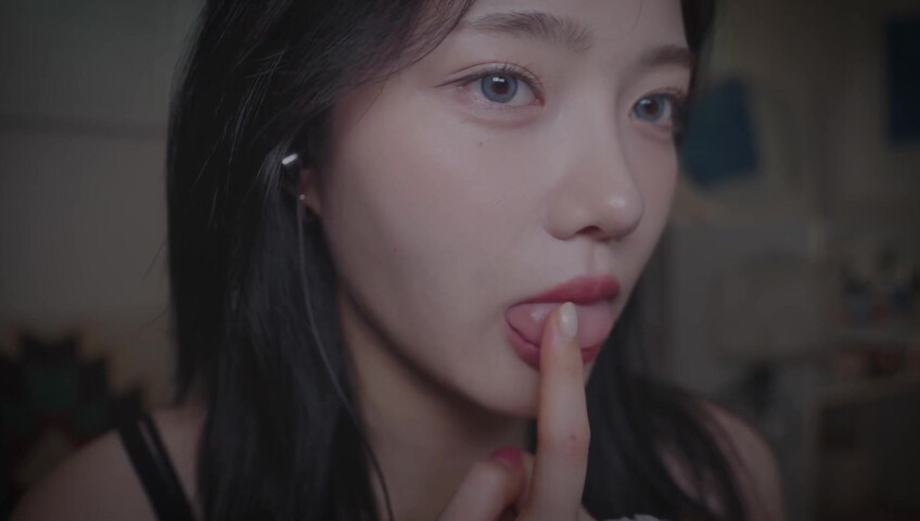 Nareun ASMR - Spitting & Licking | Patreon