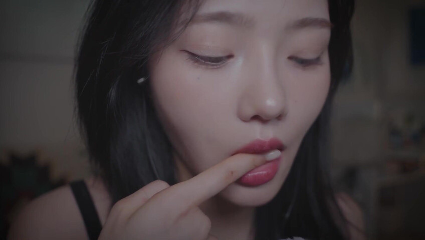 Nareun ASMR - Spitting & Licking | Patreon