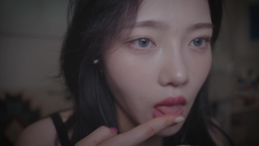 Nareun ASMR - Spitting & Licking | Patreon