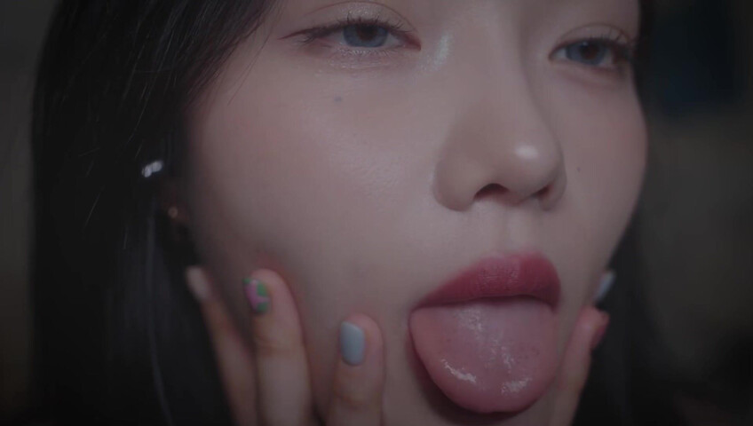Nareun ASMR - Spitting & Licking | Patreon