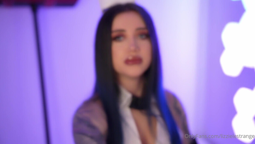 LizzieLestrange ASMR - Harley Quinn Roleplay