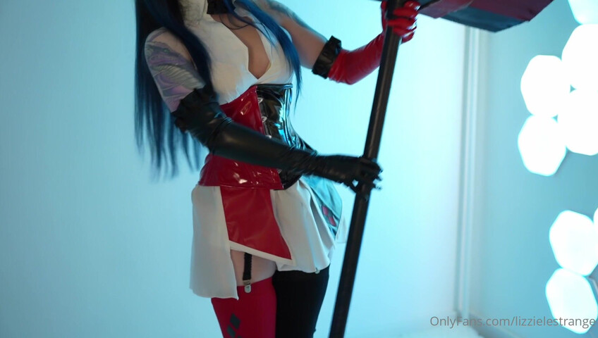 LizzieLestrange ASMR - Harley Quinn Roleplay