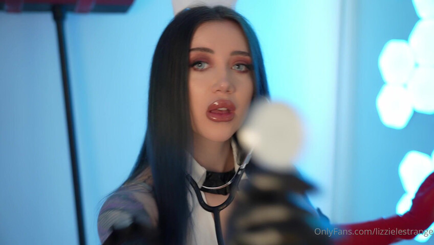 LizzieLestrange ASMR - Harley Quinn Roleplay