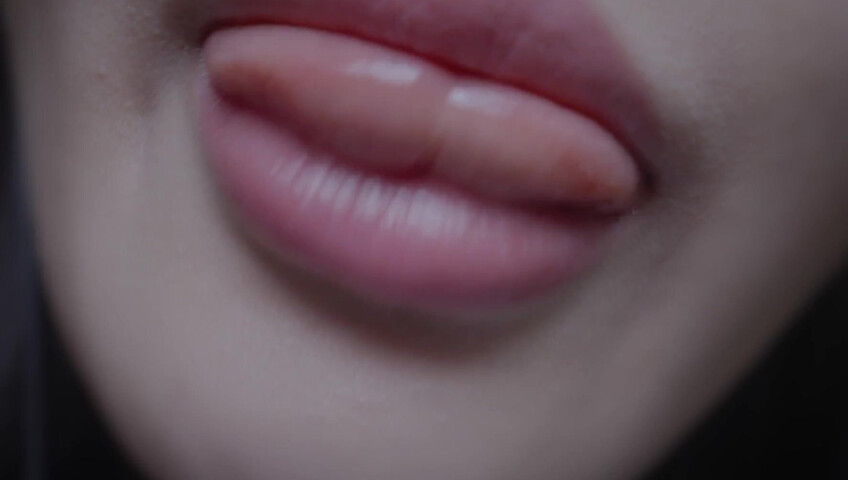 Nareun ASMR - 24 May 2026 - Ultra Close-Up Licking & Candy (Patreon)
