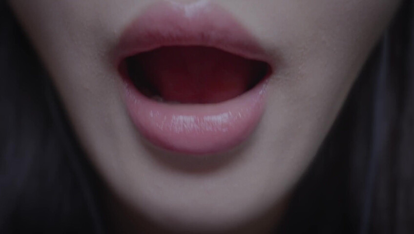 Nareun ASMR - 24 May 2026 - Ultra Close-Up Licking & Candy (Patreon)