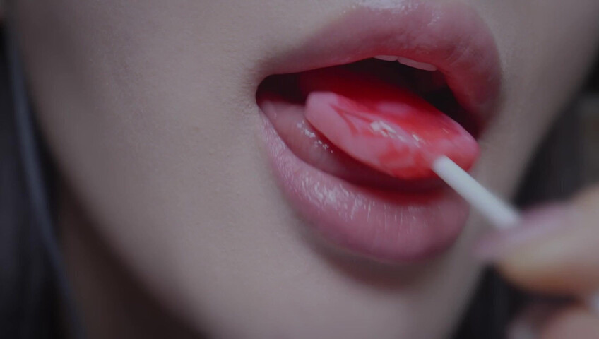 Nareun ASMR - 24 May 2026 - Ultra Close-Up Licking & Candy (Patreon)