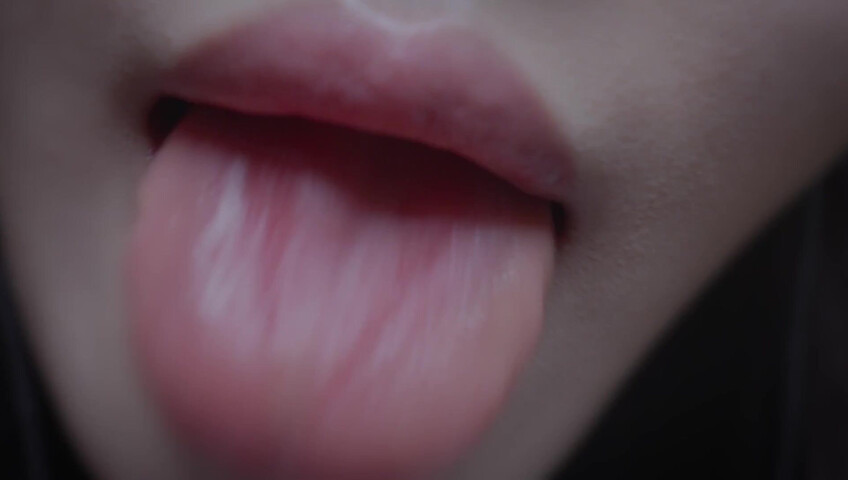 Nareun ASMR - 24 May 2026 - Ultra Close-Up Licking & Candy (Patreon)