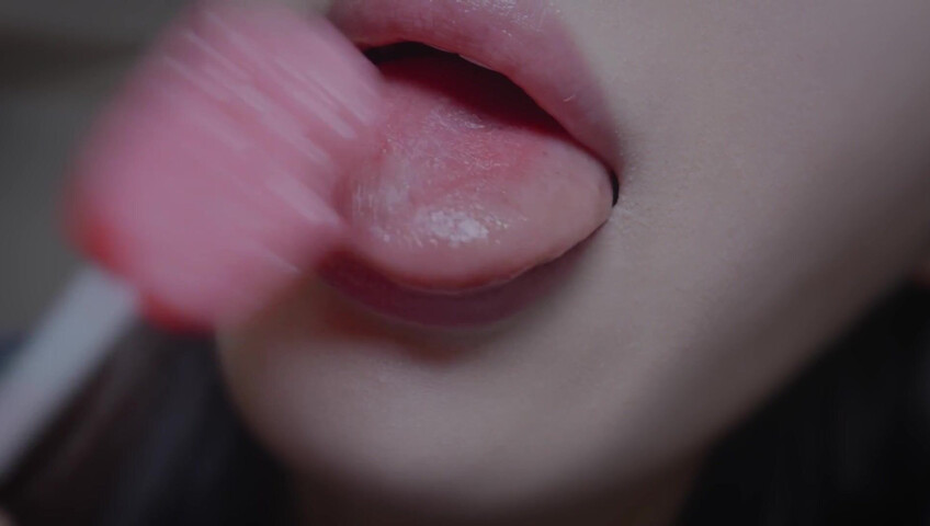 Nareun ASMR - 24 May 2026 - Ultra Close-Up Licking & Candy (Patreon)