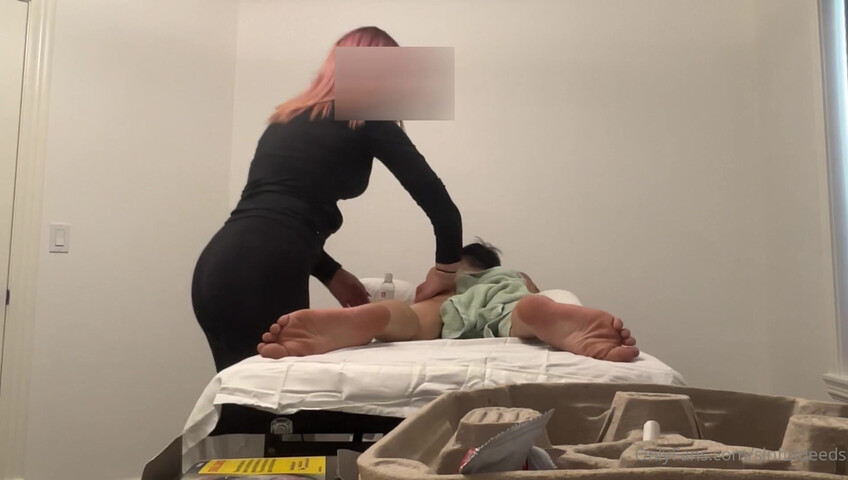 Sinfuldeeds - Se laisser séduire par une énorme bite asiatique : premier rendez-vous