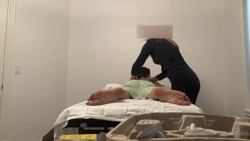 Sinfuldeeds - Se laisser séduire par une énorme bite asiatique : premier rendez-vous