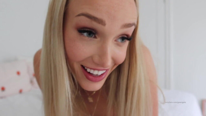 Gwengwiz - Girlfriend Face Time Sex