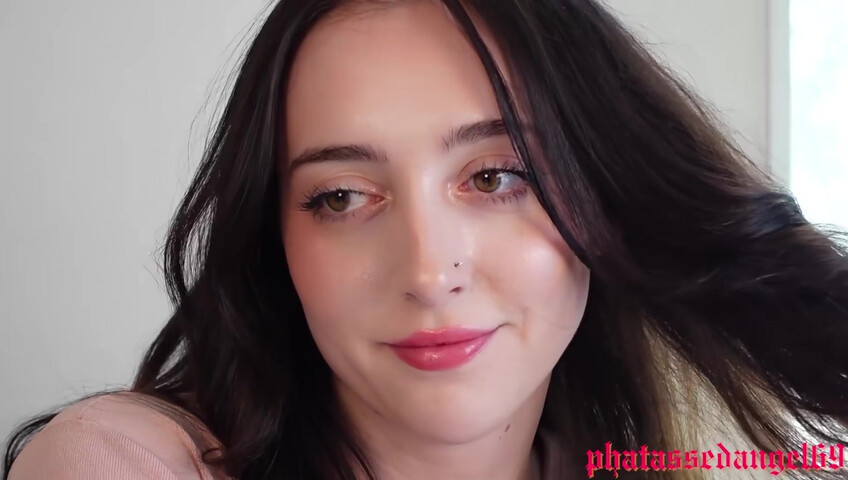 Phatassedangel69 - Salacious Office Siren