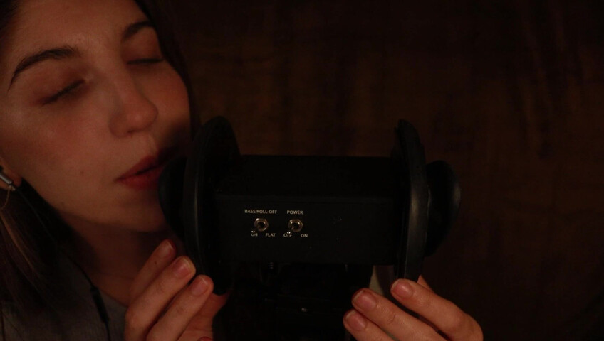 FrivolousFox ASMR - 27 May 2026 - Patreon Exclusive | ASMR Tingly Ear Licks :)