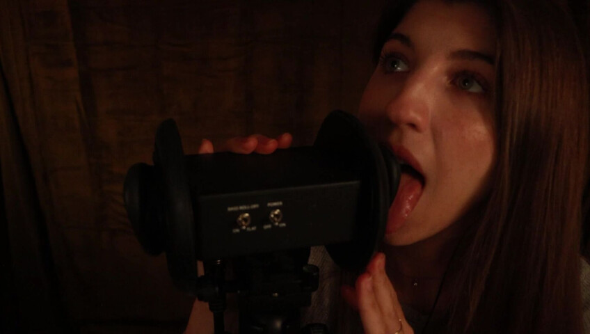 FrivolousFox ASMR - 27 May 2026 - Patreon Exclusive | ASMR Tingly Ear Licks :)