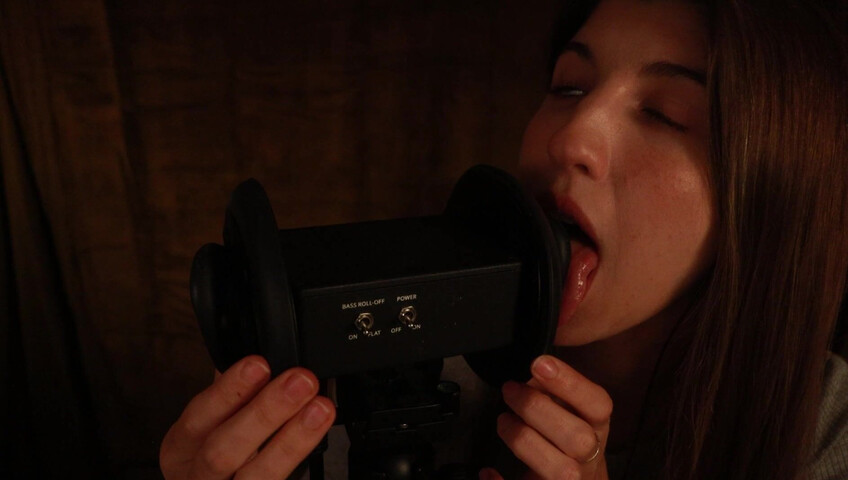 FrivolousFox ASMR - 27 May 2026 - Patreon Exclusive | ASMR Tingly Ear Licks :)