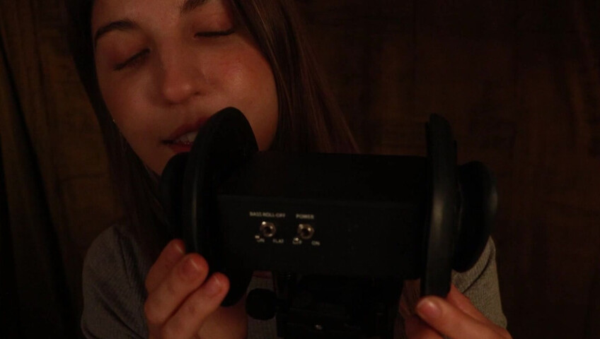 FrivolousFox ASMR - 27 May 2026 - Patreon Exclusive | ASMR Tingly Ear Licks :)