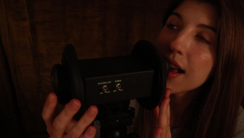 FrivolousFox ASMR - 27 May 2026 - Patreon Exclusive | ASMR Tingly Ear Licks :)