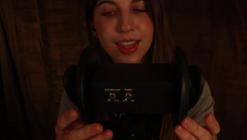 FrivolousFox ASMR - 27 May 2026 - Patreon Exclusive | ASMR Tingly Ear Licks :)