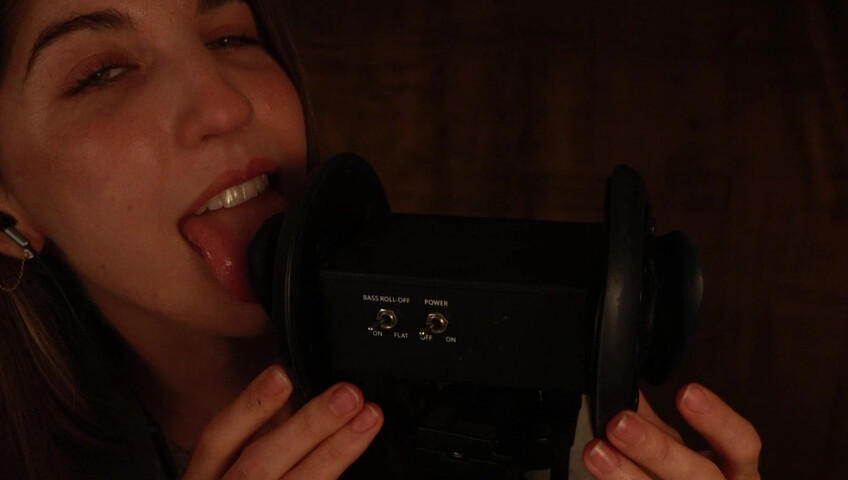 FrivolousFox ASMR - 27 May 2026 - Patreon Exclusive | ASMR Tingly Ear Licks :)