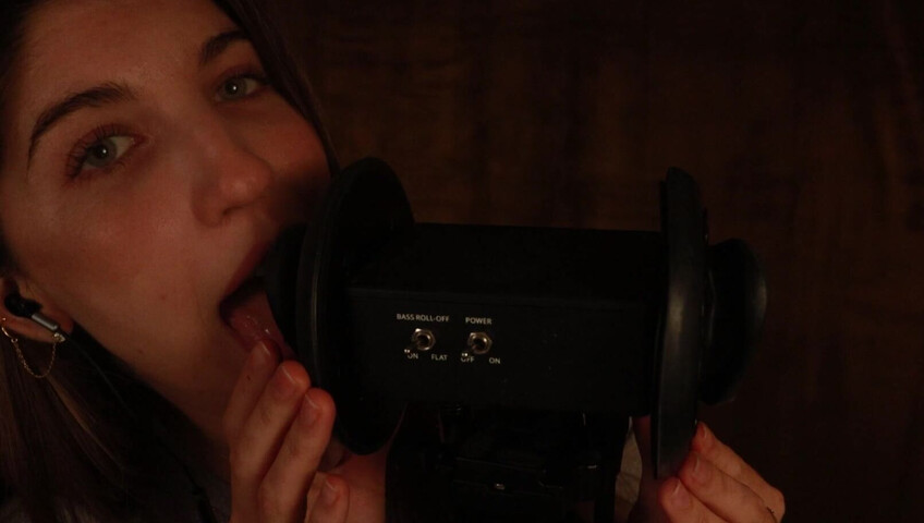 FrivolousFox ASMR - 27 May 2026 - Patreon Exclusive | ASMR Tingly Ear Licks :)