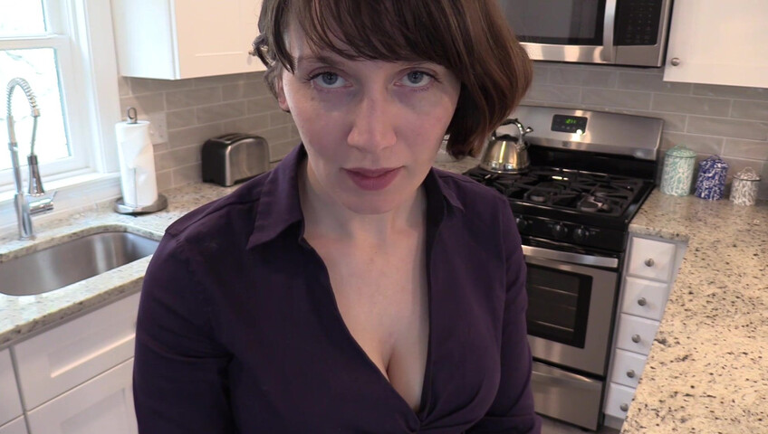 Bettie Bondage - A Mothers Creampie Desire