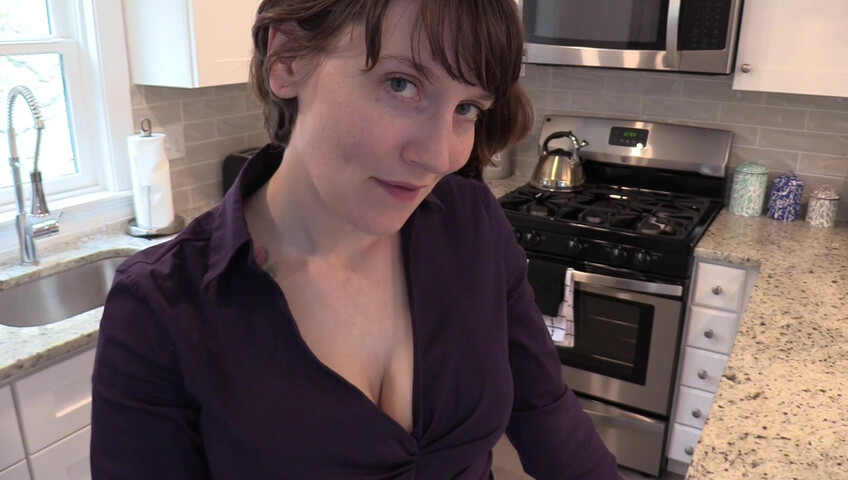 Bettie Bondage - A Mothers Creampie Desire