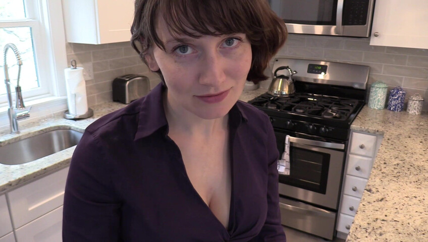 Bettie Bondage - A Mothers Creampie Desire