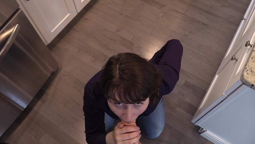 Bettie Bondage - A Mothers Creampie Desire