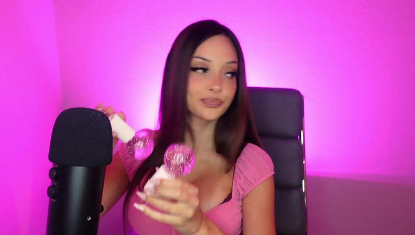 Eisgekühlter Mokka ASMR – ich schüttle meine großen, schönen Brüste!