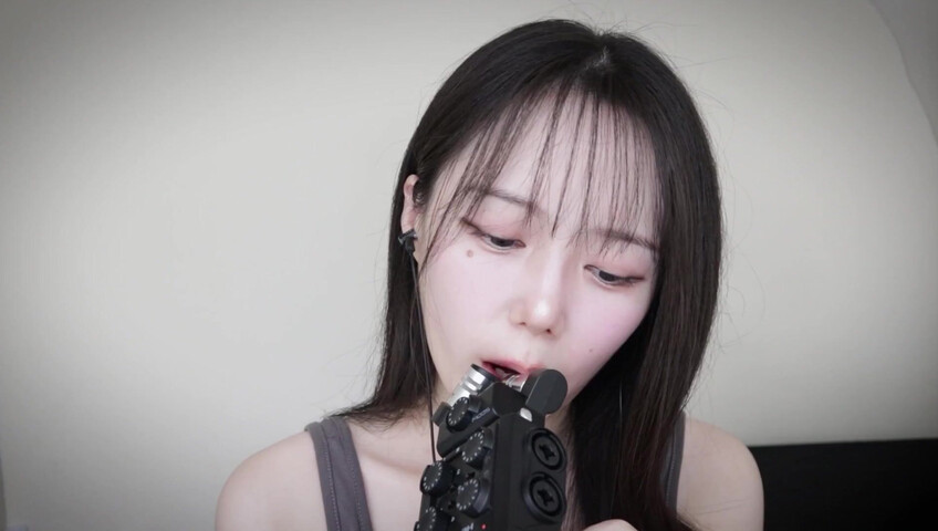 Jamonghae ASMR - 28 May 2026 - ASMR Mouth Sounds 줌H6 먹기, 입소리