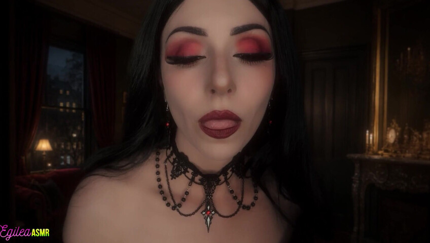 Egilea ASMR - 29 de mayo de 2026 - [vídeo exclusivo] Te despiertas como vampiro... y tu creador te da la bienvenida con besos