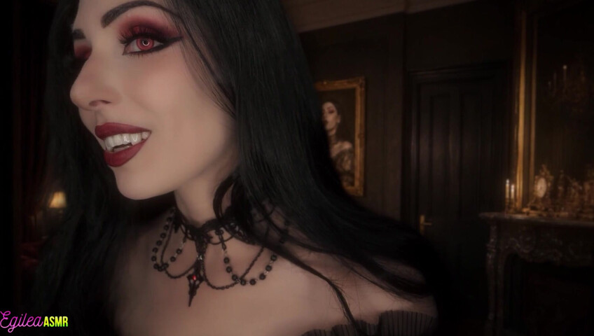 Egilea ASMR - 29 de mayo de 2026 - [vídeo exclusivo] Te despiertas como vampiro... y tu creador te da la bienvenida con besos