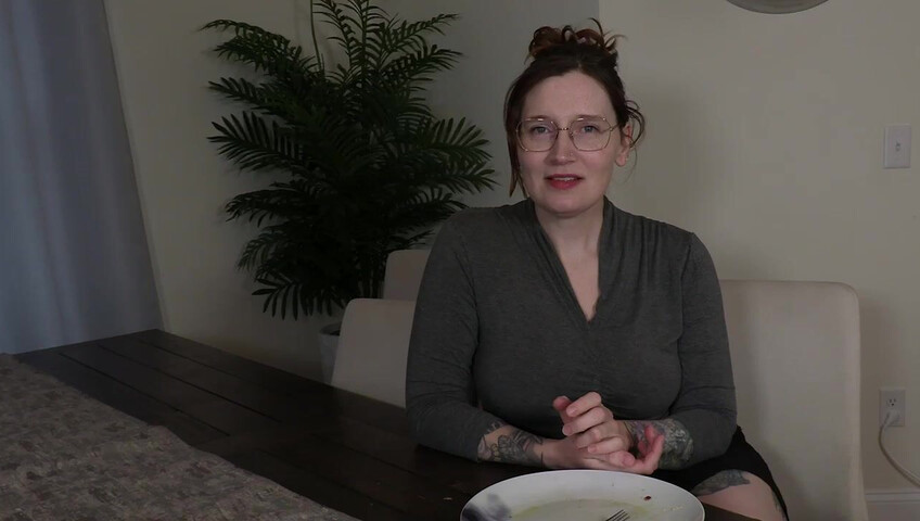 Bettie Bondage – uma noite com a MILF da porta ao lado