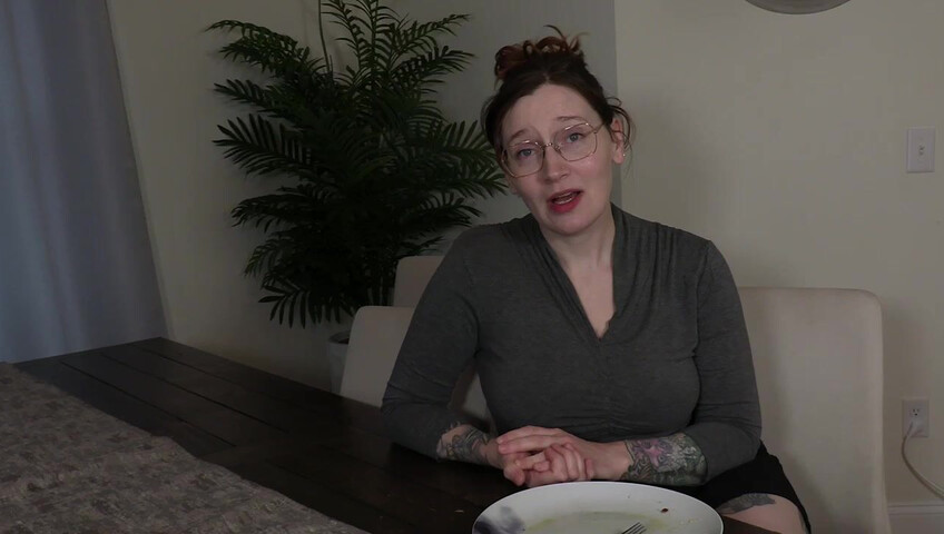Bettie Bondage – uma noite com a MILF da porta ao lado