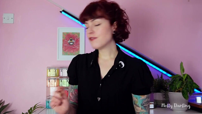 Molly cara – un terapeuta disonesto alimenta le tue dipendenze