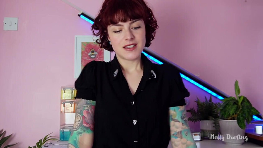 Molly cara – un terapeuta disonesto alimenta le tue dipendenze
