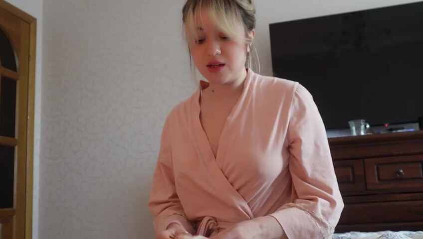 FantasticMsFoxy – Taboo Family - Step-Mommy's Little Panty Stealer