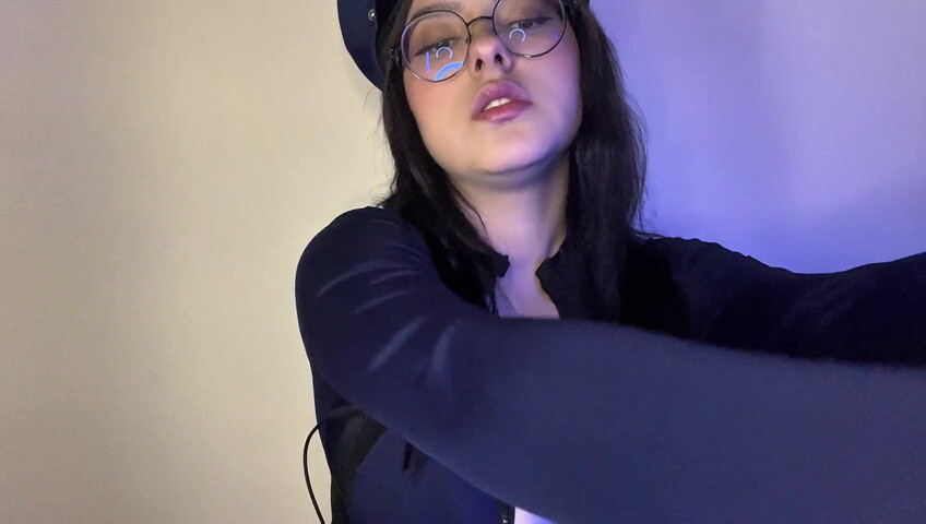 Maduu ASMR - RP Police ASMR NSFW