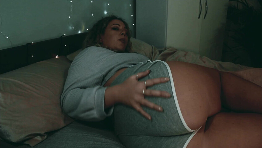 SashaCurves - Fucking Mom In The Hotel Room