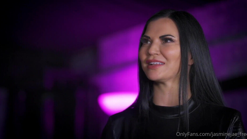 Jasmine Jae - Mummys Dungeon