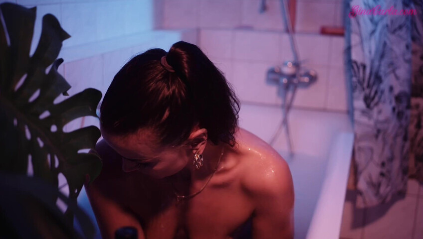Gina Carla - PURE Relaxation with My Tittis