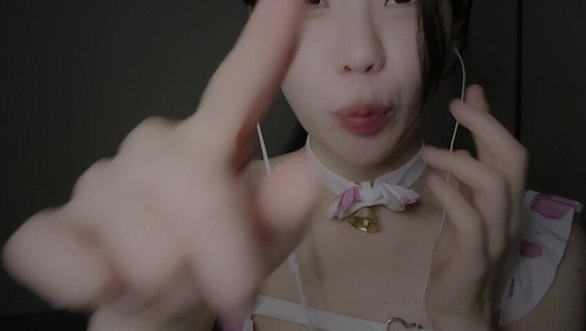 Asmr Yeonchu – 31. Mai 2026 – Mundgeräusche, Bonbonessen, Geräusche von Acryl und vieles mehr...