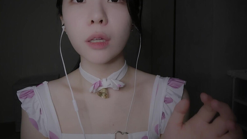 Asmr Yeonchu – 31. Mai 2026 – Mundgeräusche, Bonbonessen, Geräusche von Acryl und vieles mehr...