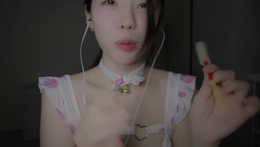 Asmr Yeonchu – 31. Mai 2026 – Mundgeräusche, Bonbonessen, Geräusche von Acryl und vieles mehr...