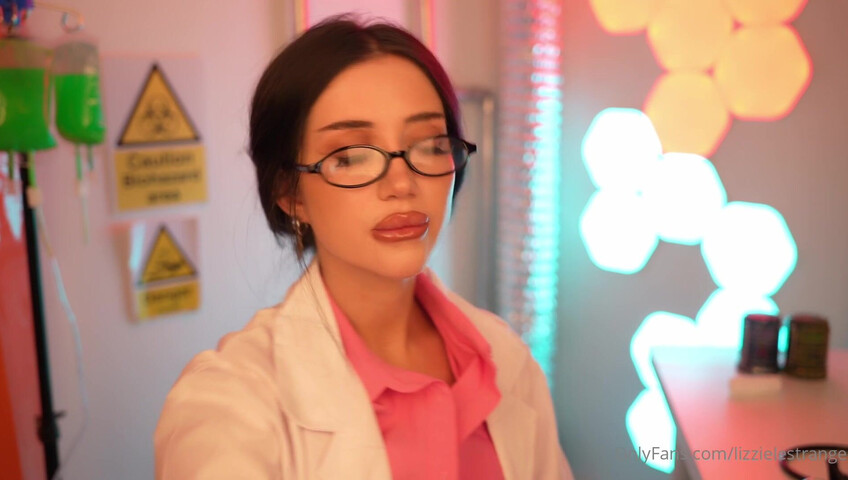 LizzieLestrange - 31 May 2026 - Welcome To My Lab ASMR