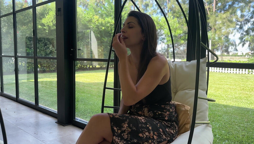 Nicole Belle - When Your Mother Gets Jealous
