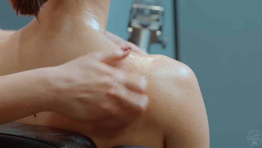 Lady Barbers ASMR - Breasts Massage by Olga Lady Barber to Violetta​